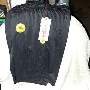 BNWT BASKETBALL SHORTS